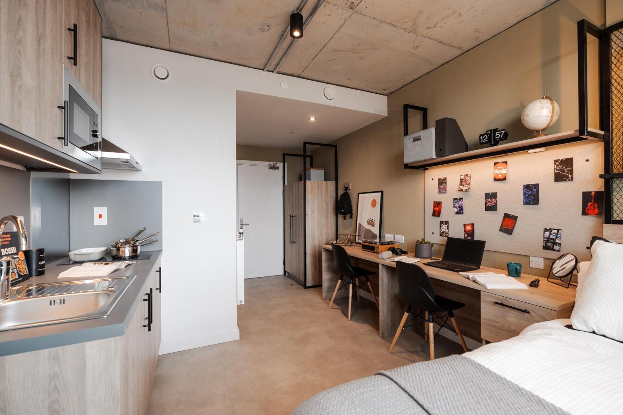 Students Only South London Homes Exterior photo